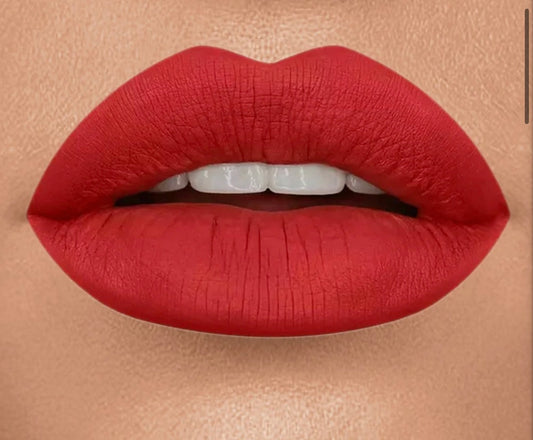 BELLA Lurella Liquid Lipstick